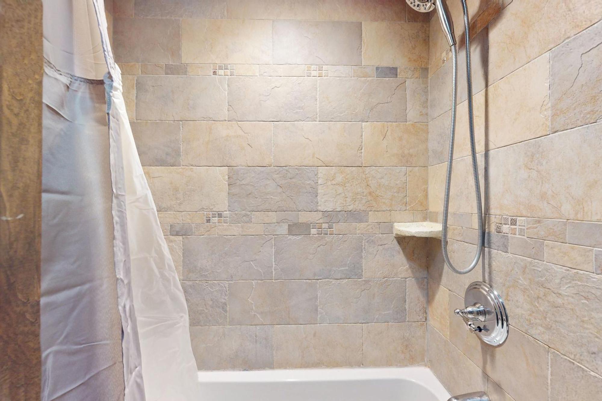 Mountainwood 303 *